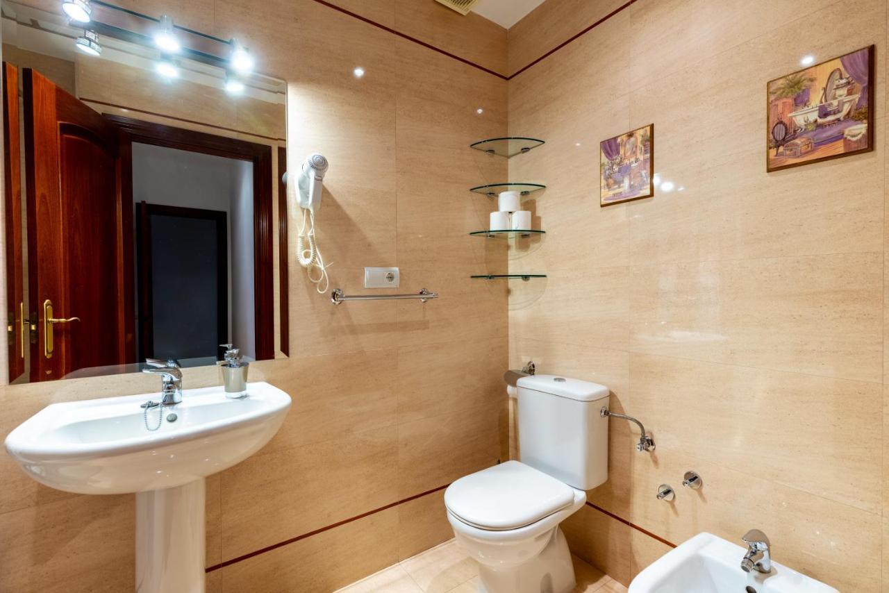 Center Of Seville! Luxury Apartment In Sevillian Manor House! Exterior photo